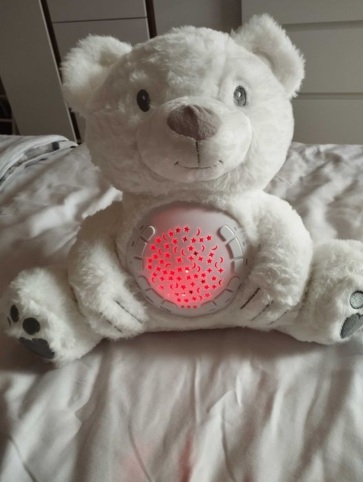 Плюшено мече с мелодии, светлини и бял шум