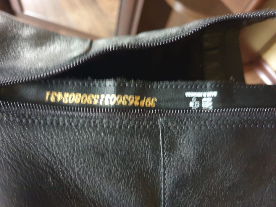 Женская  сапоги .