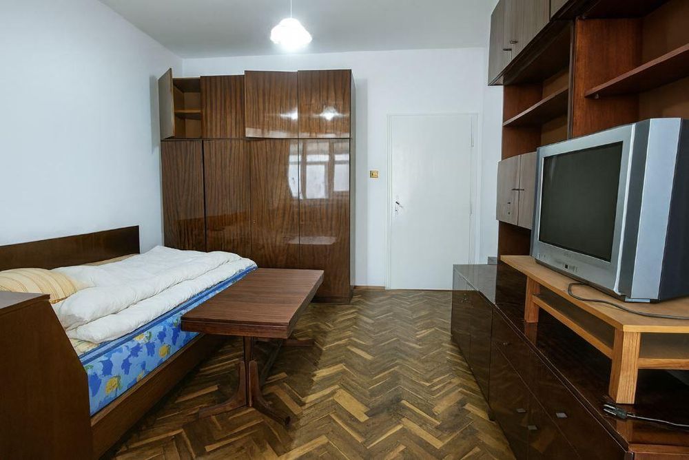 Дава се под наем Етаж от къща в Варна, Трошево - 68 кв.м за 325 € - Снимка #4