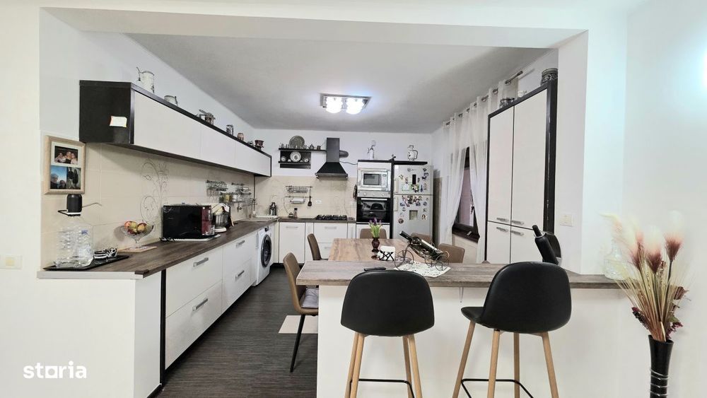 Vila P+1 Mamaia Nord | Doar 5 min de plaja | 243mp utili | Garaj