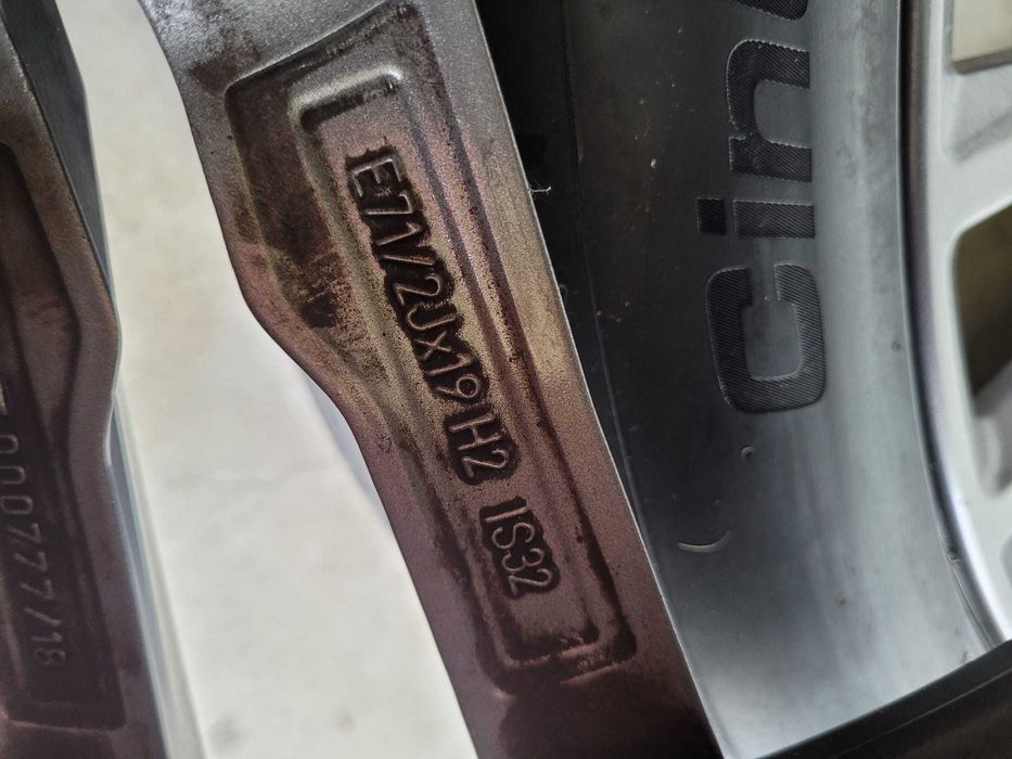 Janta BMW X3 X4 G01 G02 pachet M cu anvelopa 245/50R19