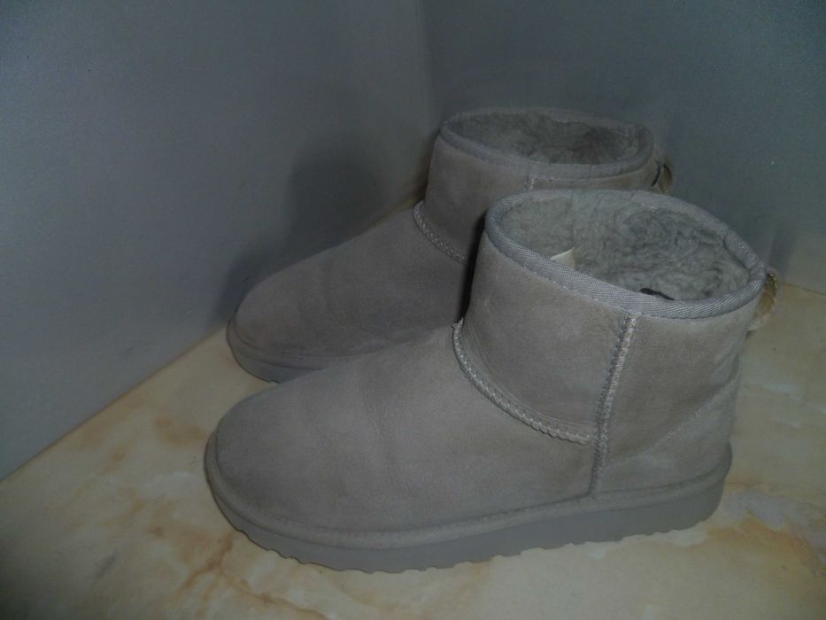 UGG оригинални ботуши №40