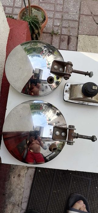 oglinzi  auto   dacia  1300  si alte  scule pret  850  lei