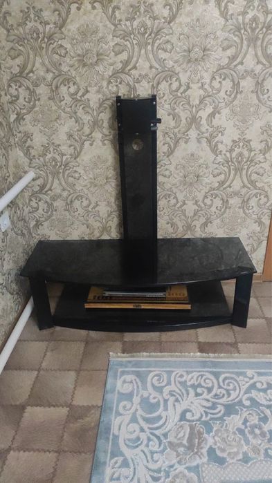 Продам под телевизор