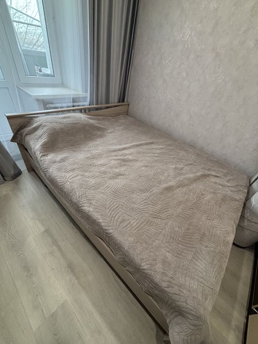 Продам кровать 2-х спальный