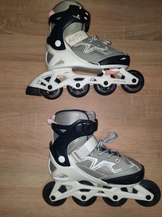 Vând Role silicon ajustabile pe mărimile 35,36,37,38