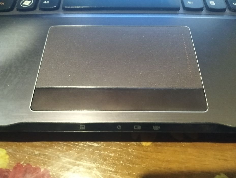 Продам Ноутбук Lenovo Core i7