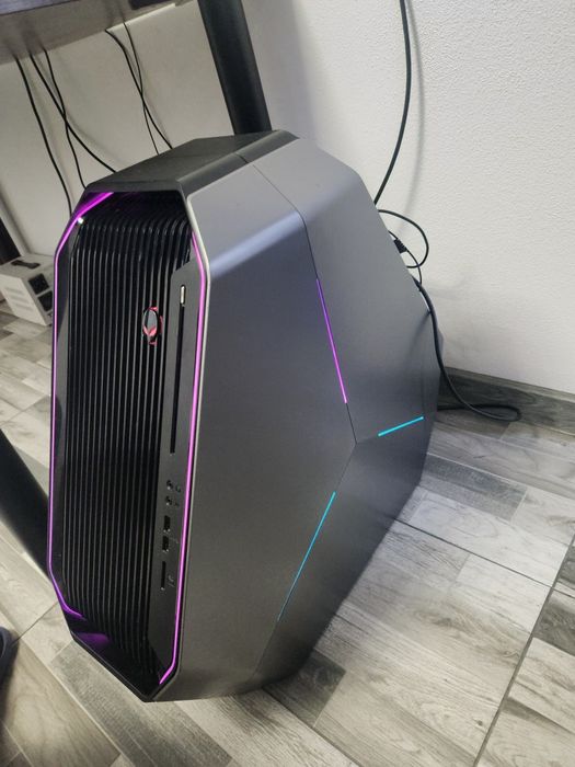 Gaming Alienware Area-51 R2