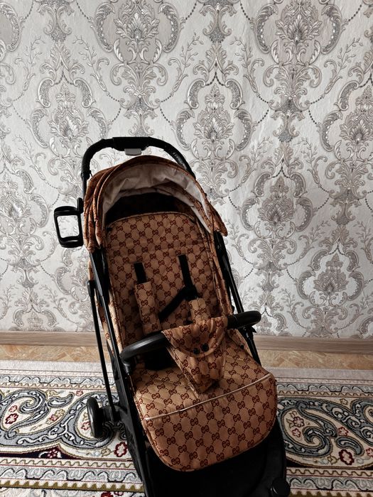 Продам детскую коляску