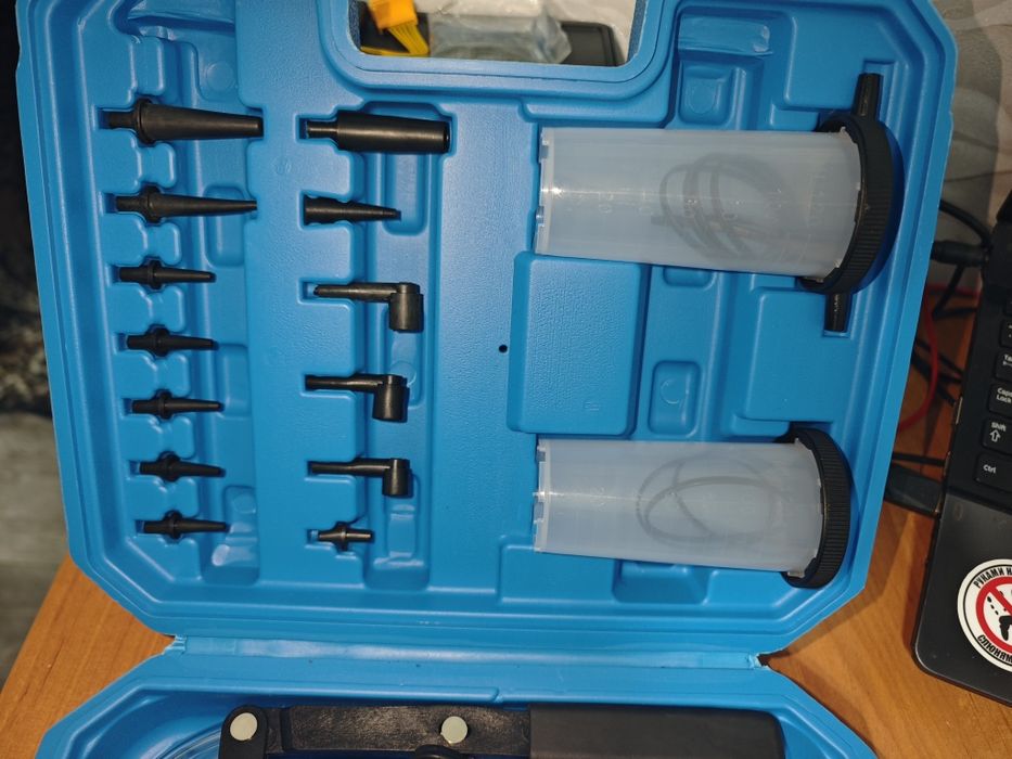 Набор для прокачки тормозов