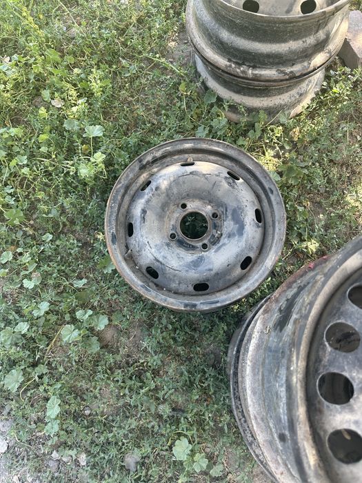 Продам диски новые R14 и R15