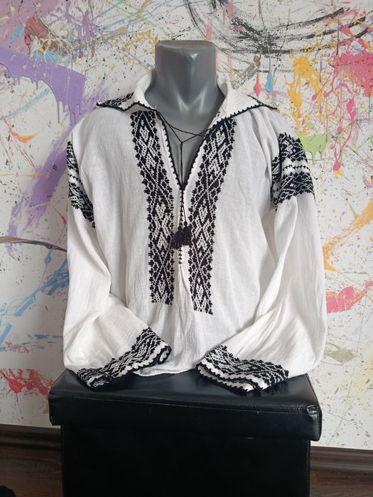 Ie bărbați nouă fără eticheta