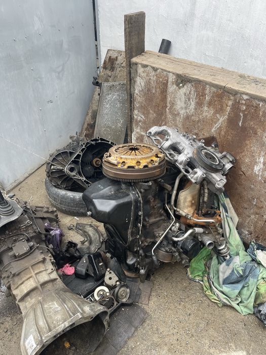 Двигатель мотор на митсубиси L200