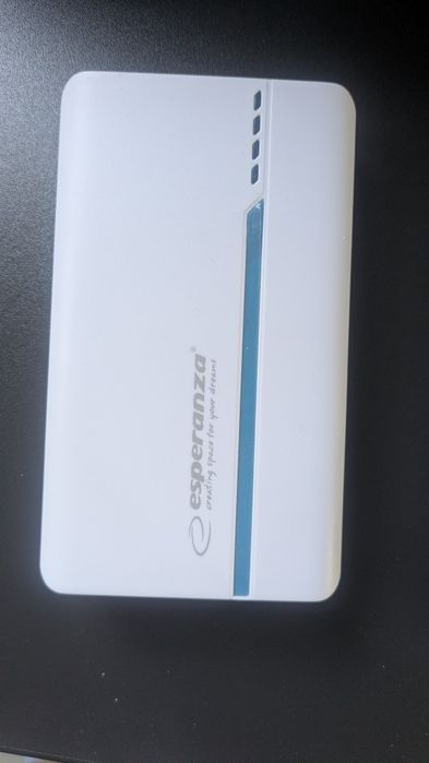Външна батерия 11000 mah