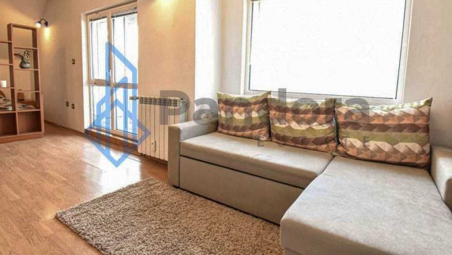 Дава се под наем Мезонет в София, Белите брези - 2000 кв.м за 750 € - Снимка #1