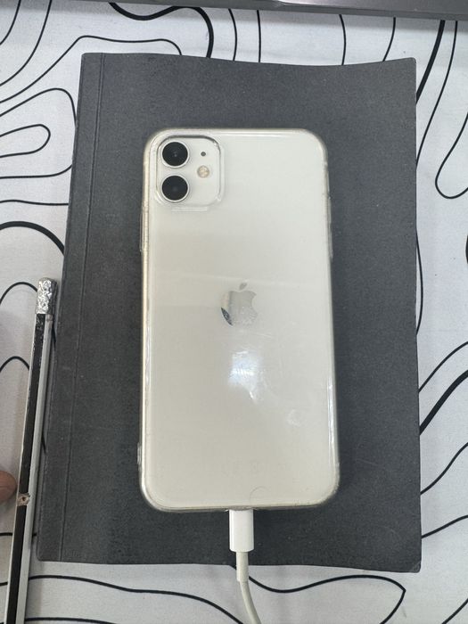 Продаю Iphone 11