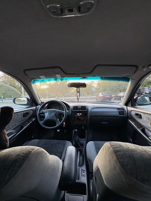 Мазда 626 птичка