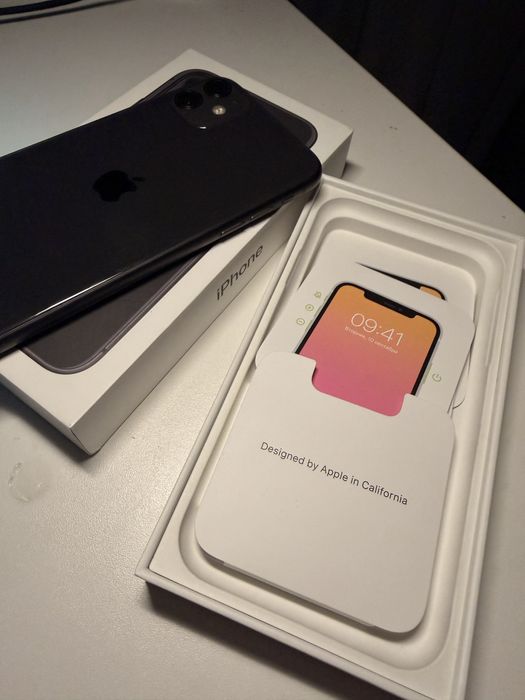 Oferta Limitata iPhone 11 Negru 64GB