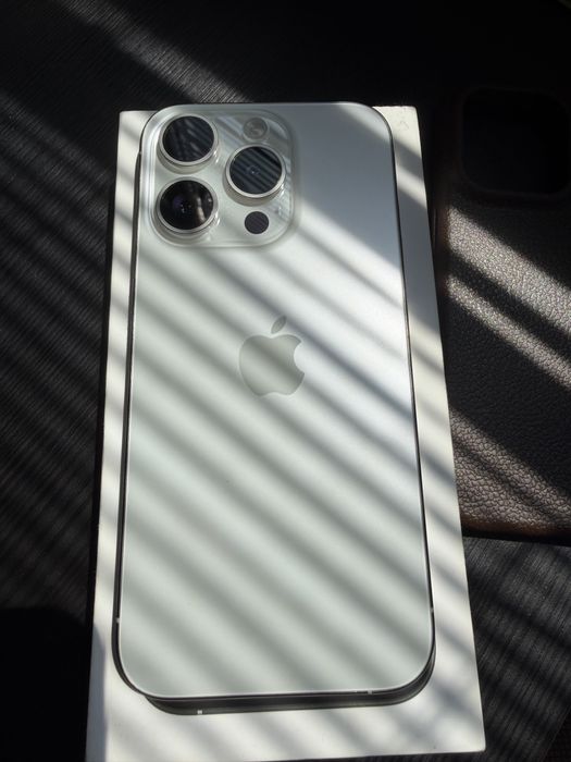 Iphone 15 pro 256gb 100% beterry esim lock