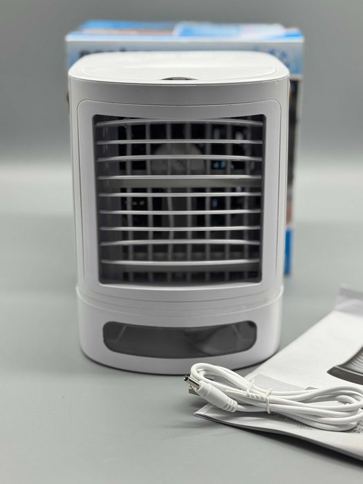 Компактен USB въздушен охладител Nor-tec Air Cooler с LED осветление и резервоар 675 мл