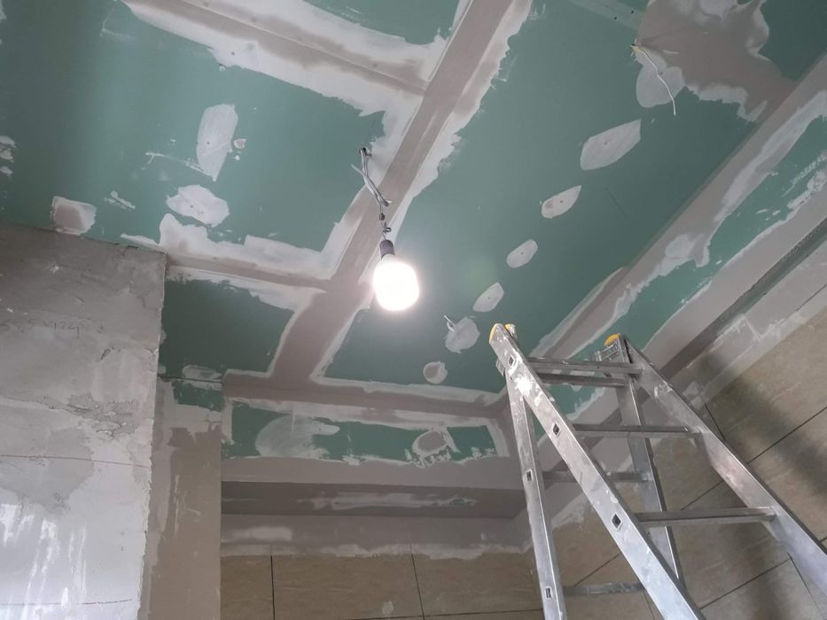 Meseriasi oferim servicii de renovari
