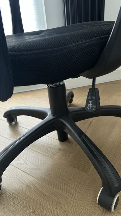 Продам офисное кресло