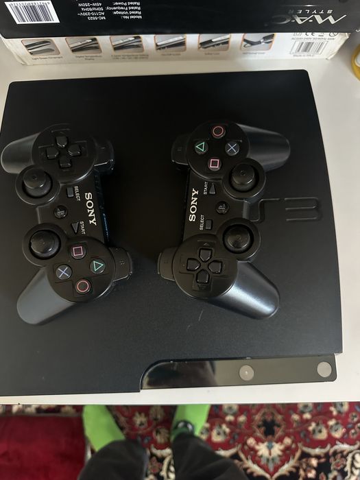 Playstation 3 slim/256gb/2 ta pult