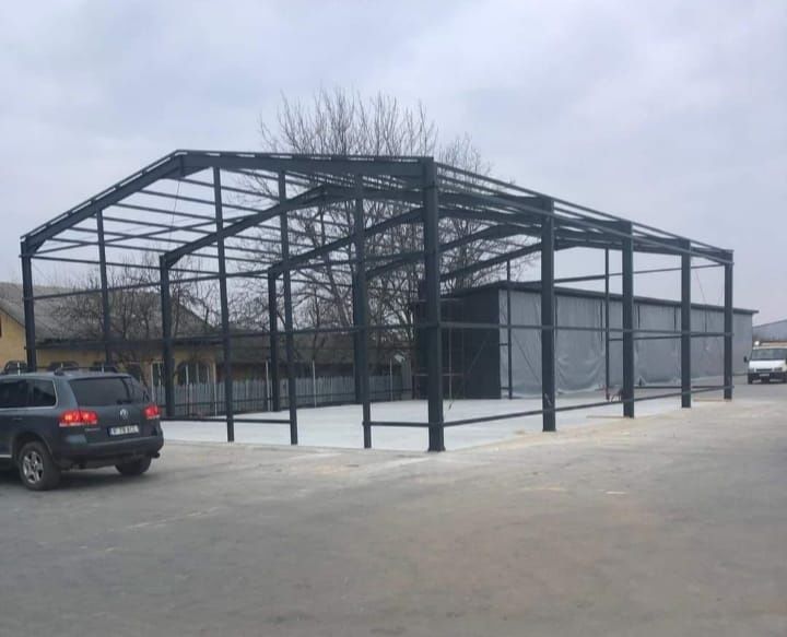 Vând hală metalică de pe stoc cu montaj facem și alte mărimi