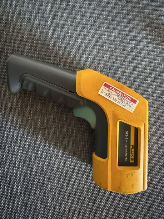 Fluke 572-2 - Termometru Infrarosu Industrial - High temperature 900*C