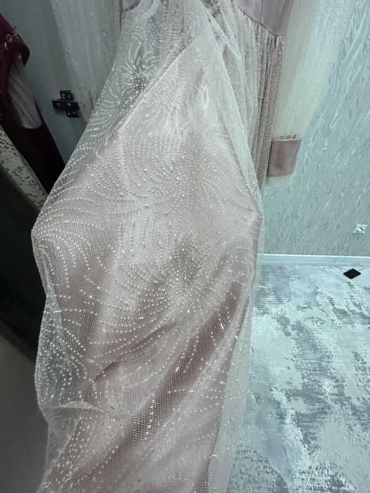 Платье нежное комбинированное