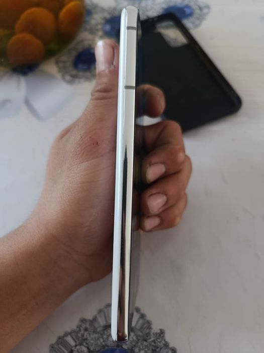 Samsung S21   128 гб