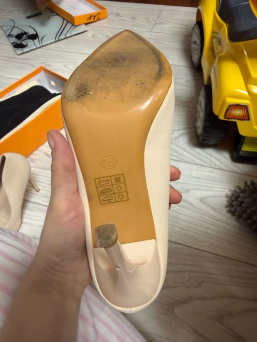 Туфли Лодочки на каблуке высоком