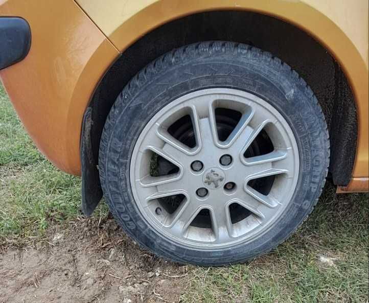 Peugeot 1007 1.6I 110 к. с на части