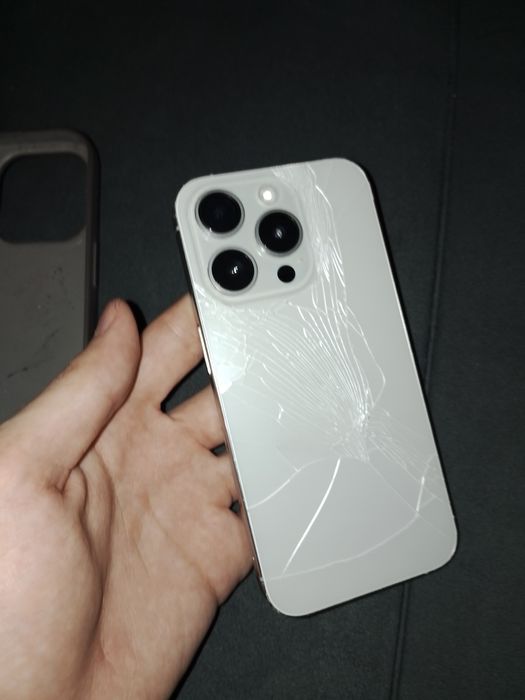 Айфон 15 про 256 гб