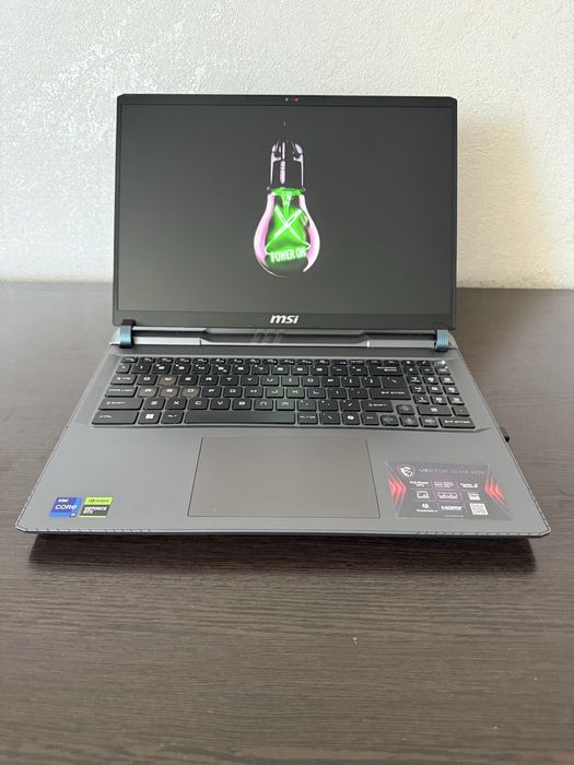 MSI Vector 16 HX RTX-4080