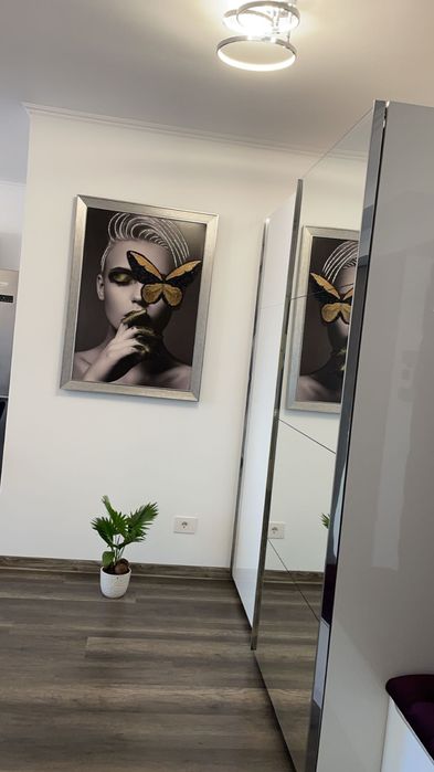 Vând apartament 2 camere bloc nou construit