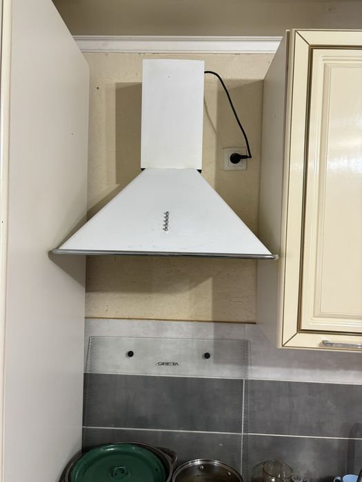 Вытяжка купольная