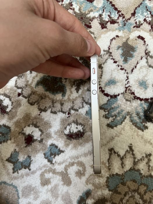 iphone 5 продам с чехлом