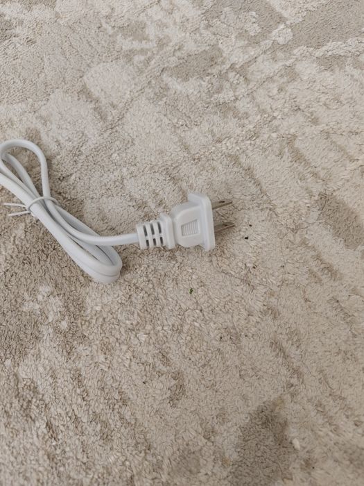 Дорожный утюг, отпариватель.