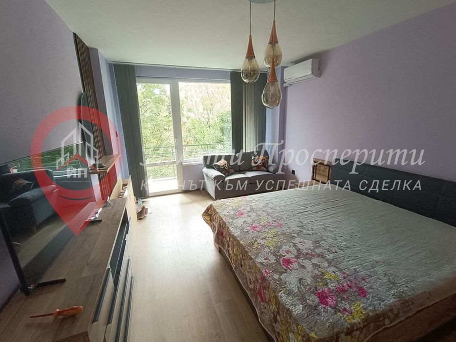 Дава се под наем Тристаен апартамент в София, Лозенец - 75 кв.м за 800 € - Снимка #3