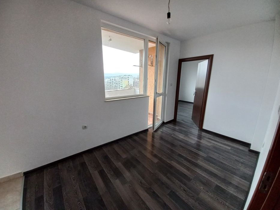 Продава се Тристаен апартамент в Благоевград, Еленово 1 - 74 кв.м за 1230 €/кв.м - Снимка #5