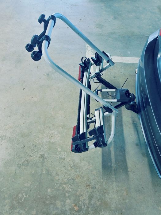 Suport biciclete auto cu prindere pe carlig