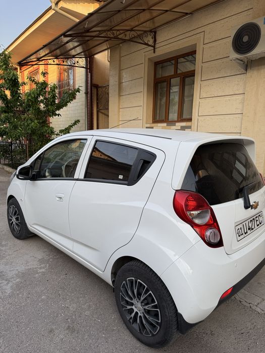 Chevrolet Spark 2023 — 4