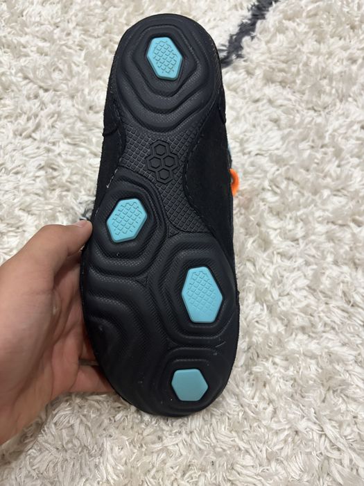 Продавам борцовки RUDIS 41
