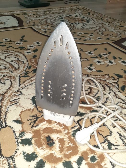 Продается утюг 250000сум