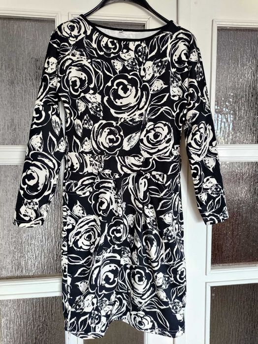 Дамска рокля, М/Л