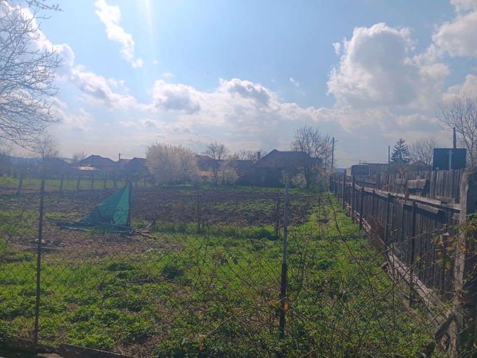 Vand casa 92 mp in comuna Lunca Muresului, jud. Alba, si teren intravilan 1471 mp
