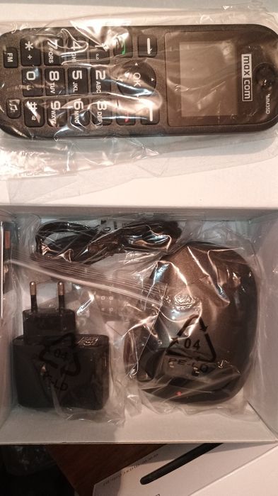 Telefon mobil Maxcom Comfort CMM35D