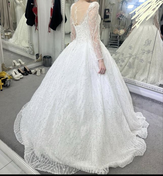 Продам свадебное платье. 42-44р