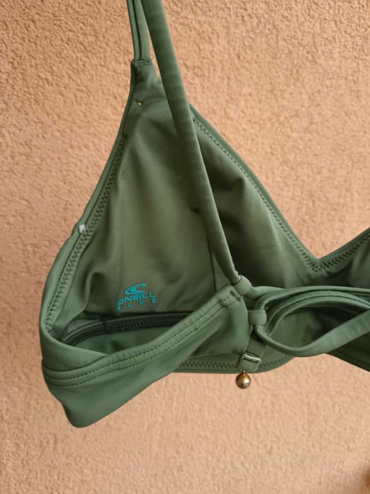 O'Neill Горна част на бански с триъгълни чашки